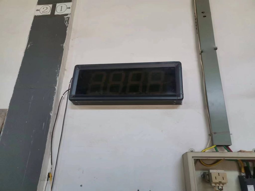 Large, Medium and Small Digital Parameter Display Screen