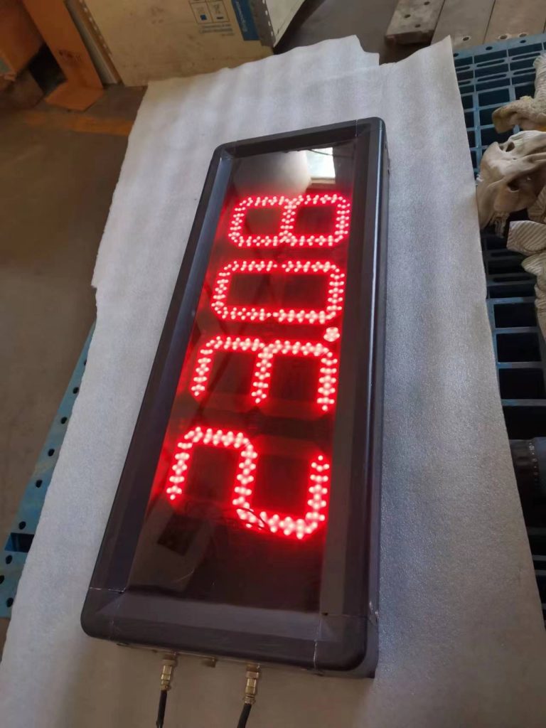 Large, Medium and Small Digital Parameter Display Screen